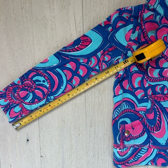 Lilly Pulitzer Girls Reel Me In print Mini Skipper Popover 1/2 Zip EUC - Picture 8 of 8